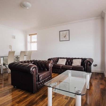 Top Quality Beach Front Apartment Sleep Up To 7 Guests Борнмут Экстерьер фото